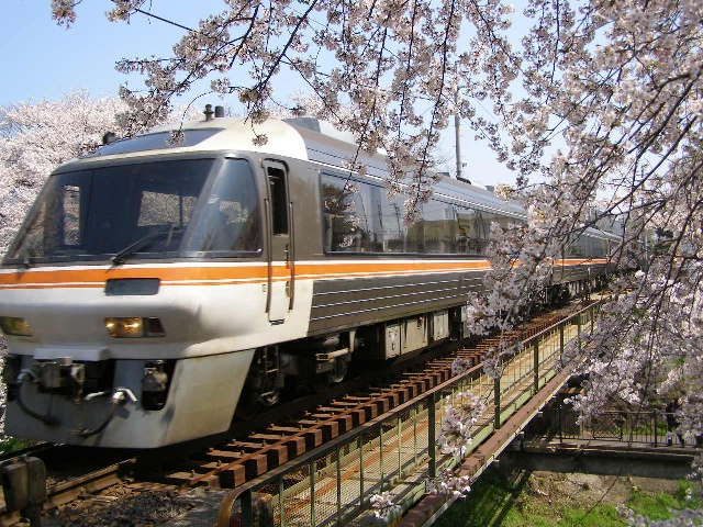 Limited express train ride from Toyama to Takayama